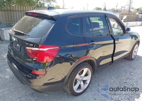 2017 BMW X3 xDrive28I z USA, uszkodzony, nr VIN 5UXWX9C37H0T22211